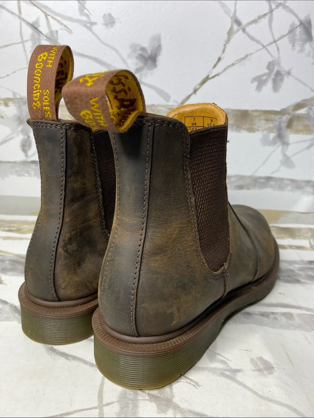 Dr Martens 2976 Chelsea Boots Distressed “Crazy Horse”